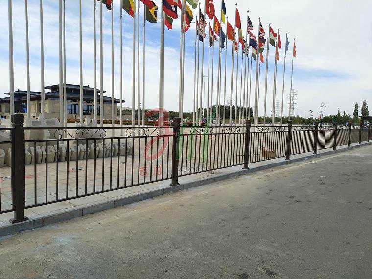 道路護(hù)欄是如何起作用的 道路護(hù)欄