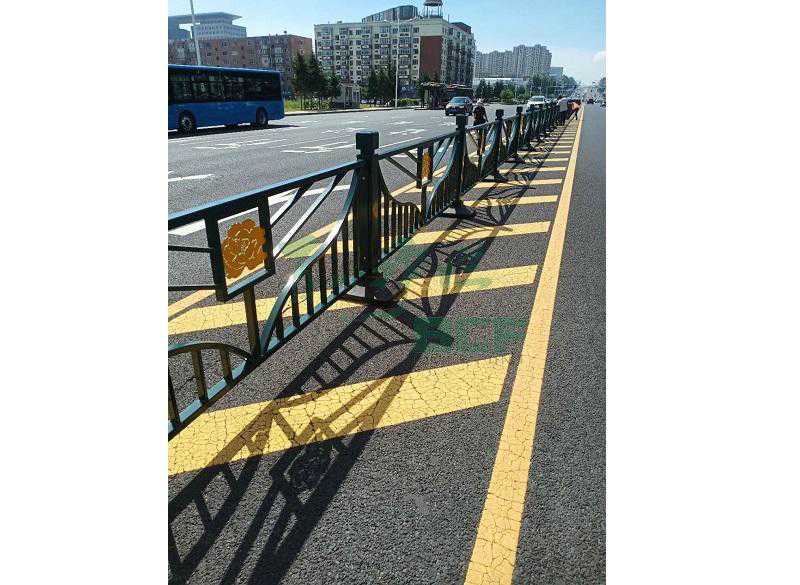 道路護(hù)欄的四個(gè)主要功能 道路護(hù)欄的四個(gè)主要功能